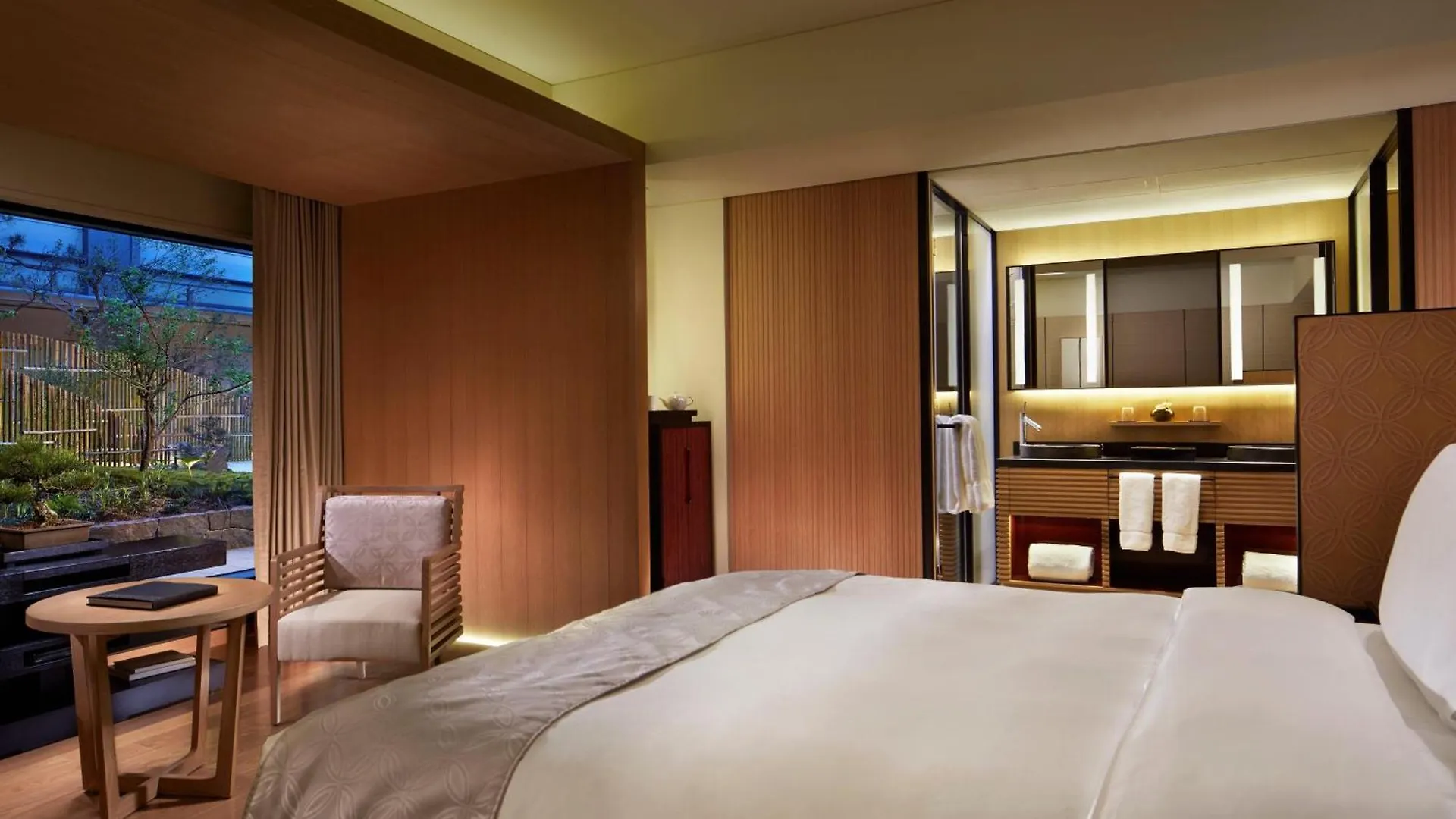 The Ritz-Carlton Kyoto Hotel 5*,  Japan